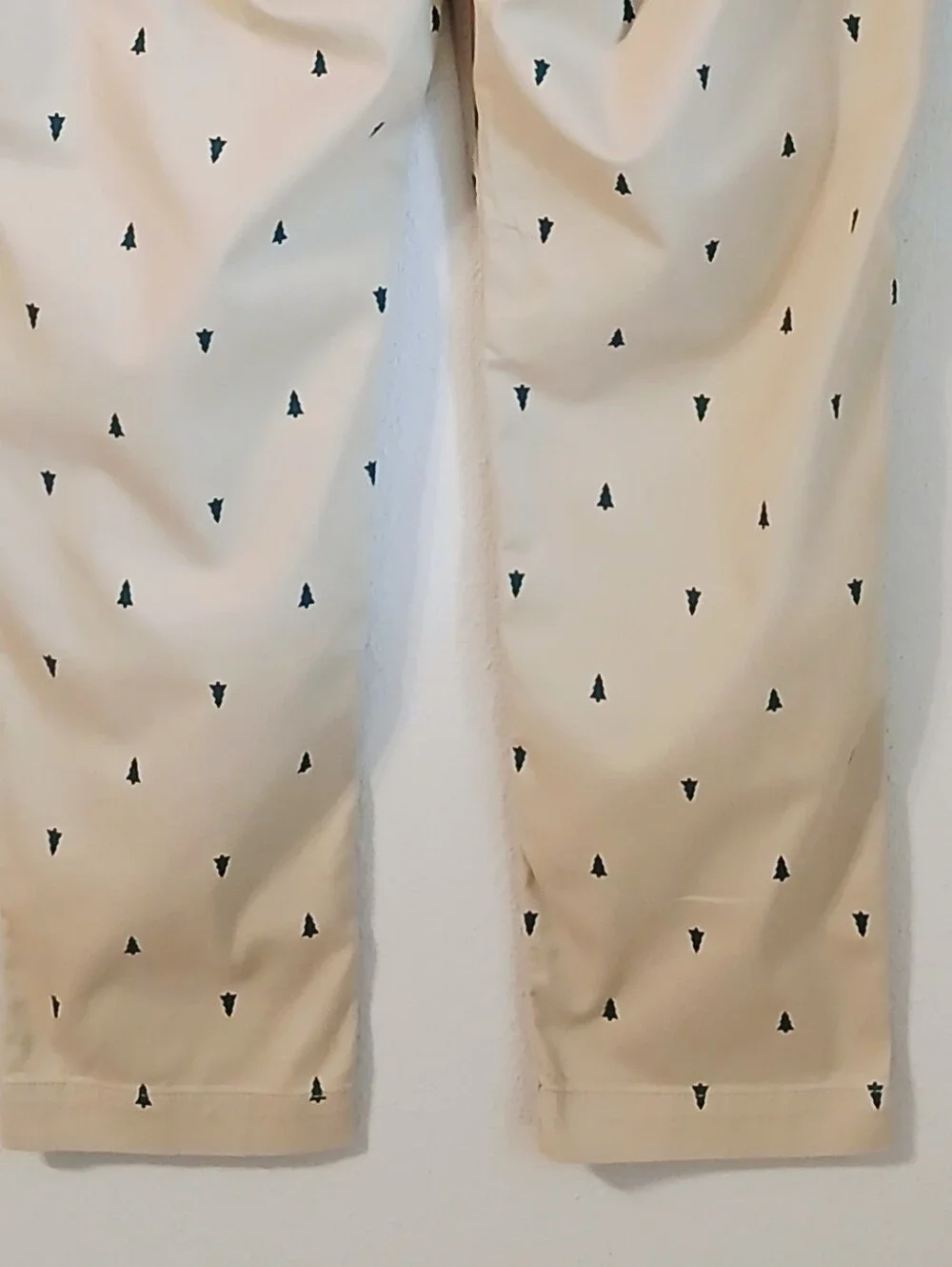 J. Crew Beige High -Rise  Girlfriend Khaki Size 6  Embroidered Pine Tree Detail